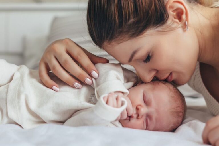 postpartum essentials list for mom