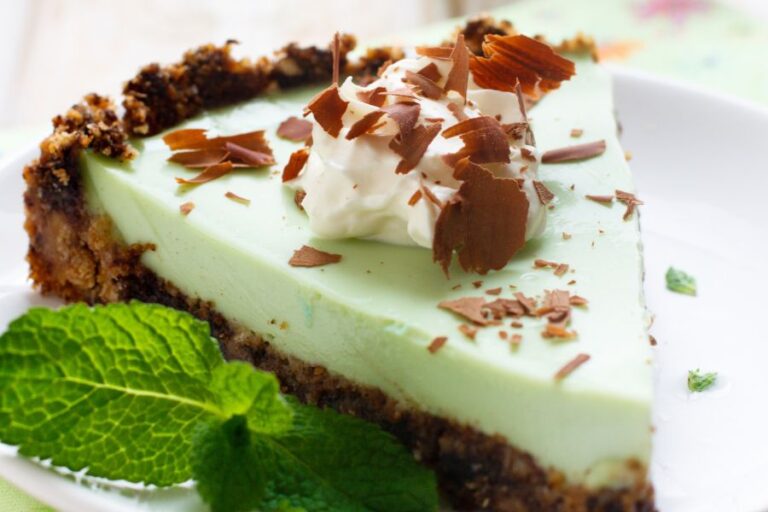 Easy Grasshopper Pie